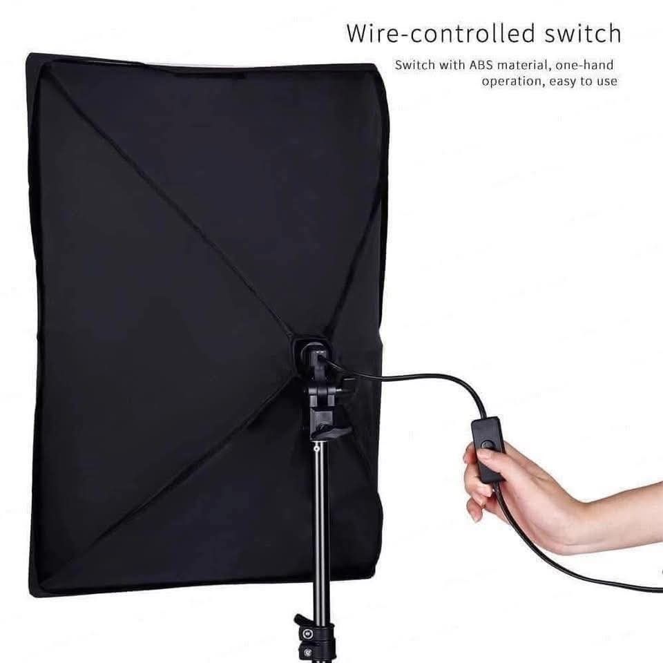 Softbox Lighting Kit with Stand and Bulb (Category: Lighting & Studio Equipment) located in Manila. Submitted by lyfrancois14 (Listing ID 1419627024, Image 3). Description: 890 php only Studio Lighting Softbox 50 * 70cm Photography Kit with 2m Light Stand and 45w Light Bulb.