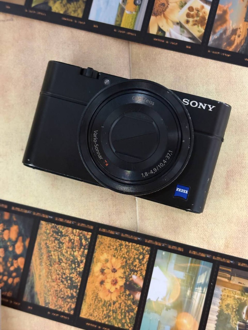 Sony RX100 Mark 1 (Mark I) Camera, Photography, Cameras on Carousell