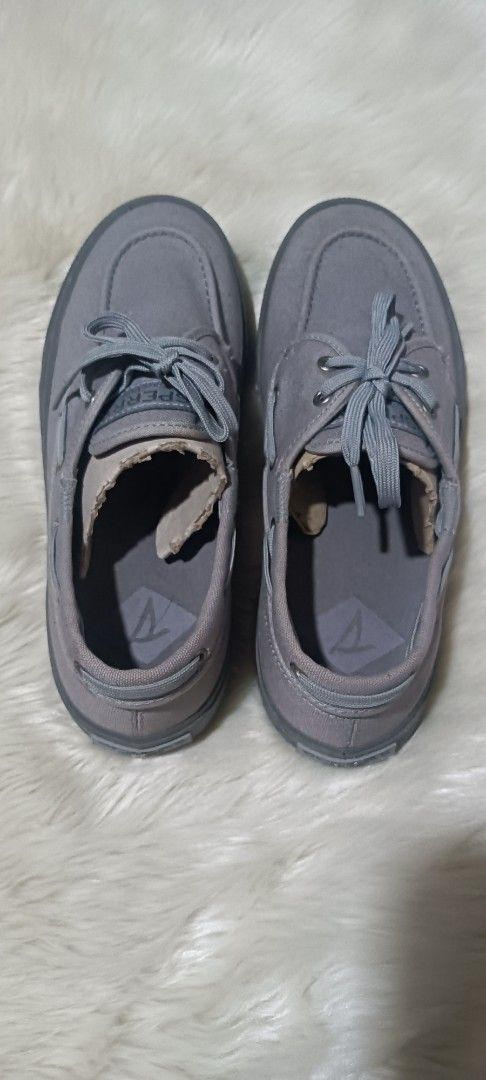 Sperry Men's Boat Shoes (Category: Casual Shoes) located in Manila. Submitted by m4less (Listing ID 1419660745, Image 1). Description: brandnew no box see photos for reference - Gray Sperry boat shoes - Features lace-up design - Sperry logo on insole and heel - Rubber sole for grip 100% authentic.