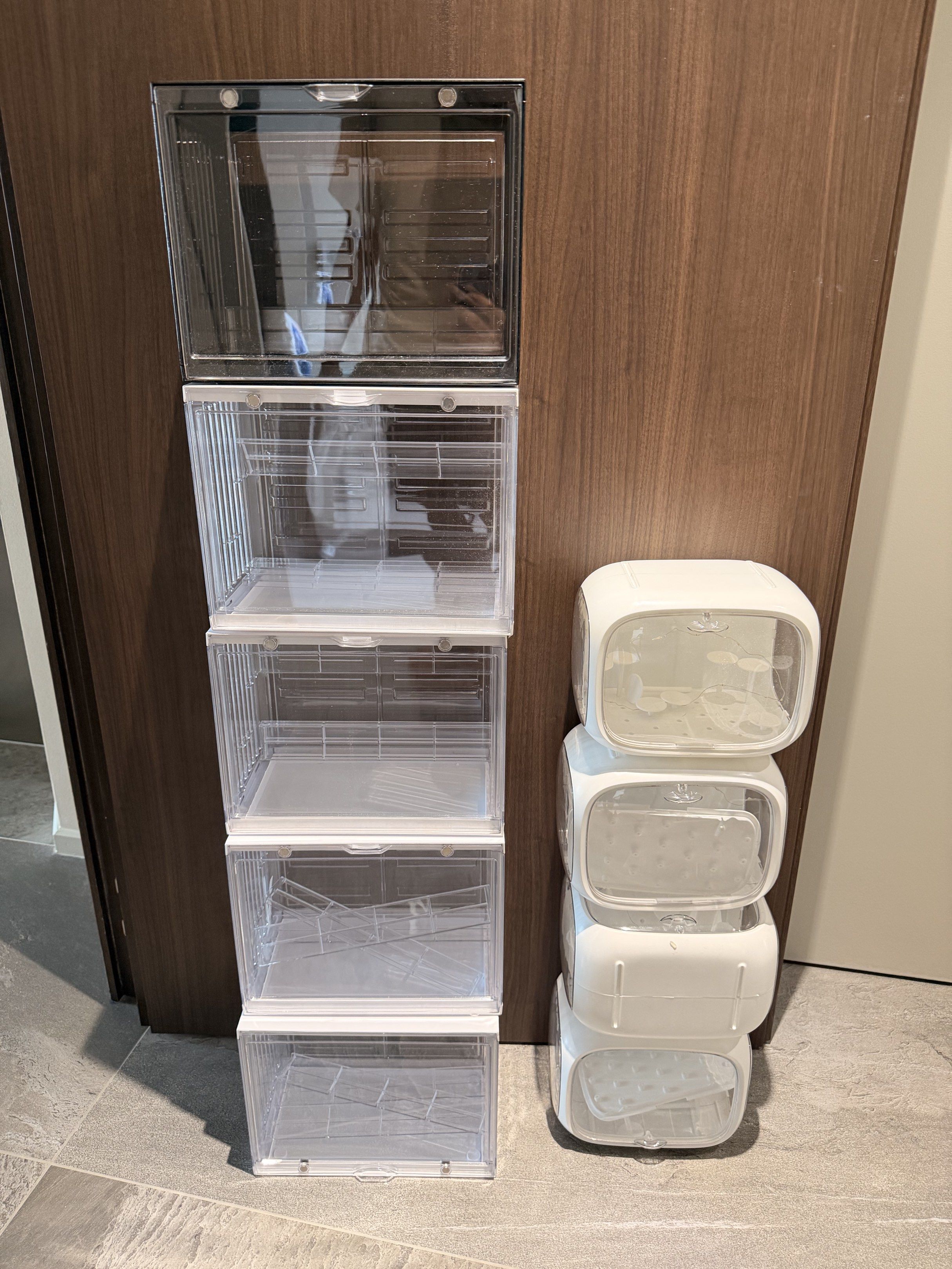 Stackable Storage Boxes (Category: Storage Boxes & Baskets) located in Petaling Jaya. Submitted by isaacchew (Listing ID 1419671011, Image 1). Description: Display case for collectibles / anything u like. RM20 each or RM150 for all.