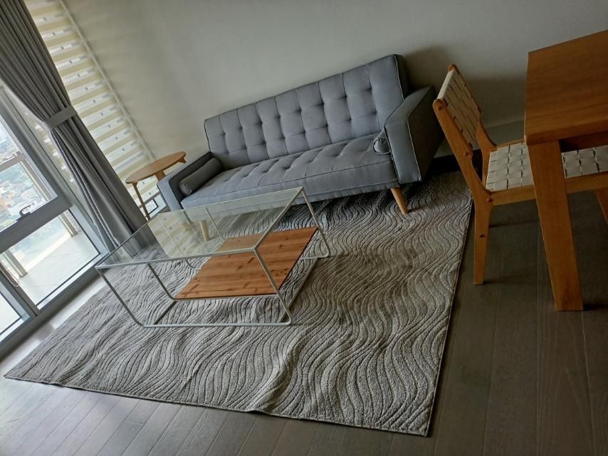 The Proscenium Residences 2 Bedroom for RENT (Category: Apartments & Condos) located in Makati City. Submitted by lemontreerealestateinc. (Listing ID 1419610365, Image 3). Description: PROPERTY CODE: CRD23200 🏢 The Proscenium Residences 📍 Rockwell Center, Makati City Unit Details: • 2 Bedrooms • 121 Square Meter • Furnished • 1 Parking Slot • Php 160,000 FOR INQUIRIES: 📞 +63 939 930 2858 📧 inquiry@lemontree.com.ph 🌐 www.lemontree.com.ph Disc