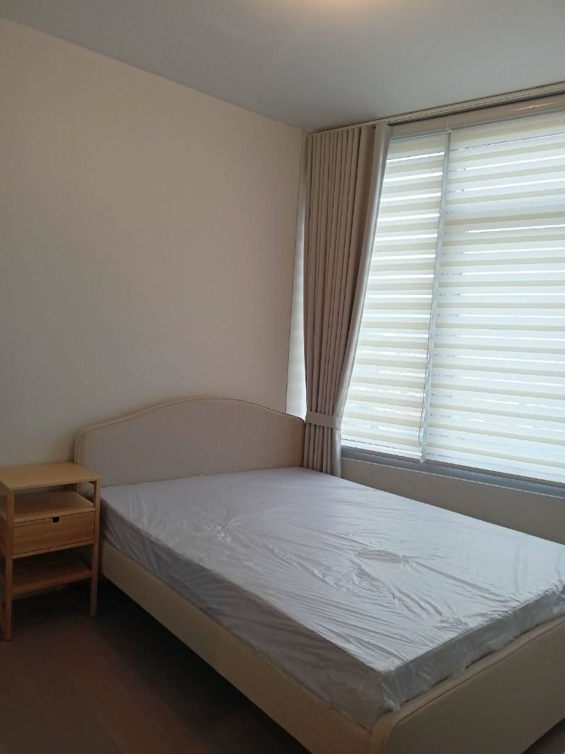 The Proscenium Residences 2 Bedroom for RENT (Category: Apartments & Condos) located in Makati City. Submitted by lemontreerealestateinc. (Listing ID 1419610365, Image 1). Description: PROPERTY CODE: CRD23200 🏢 The Proscenium Residences 📍 Rockwell Center, Makati City Unit Details: • 2 Bedrooms • 121 Square Meter • Furnished • 1 Parking Slot • Php 160,000 FOR INQUIRIES: 📞 +63 939 930 2858 📧 inquiry@lemontree.com.ph 🌐 www.lemontree.com.ph Disc