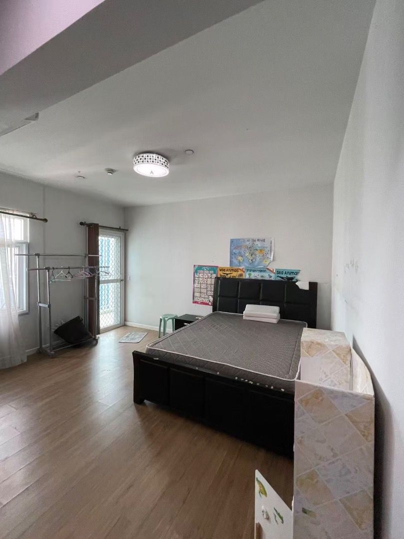 Two Serendra Towers - BGC Penthouse (Category: Apartments & Condos) located in Makati City. Submitted by tjsssss (Listing ID 1419621484, Image 2). Description: Two Serendra Towers - BGC Meranti Tower 51st floor 3 bedrooms Fully furnished 235sqm 2 parking slots ₱73,000,000.