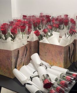 (Category: ) located in . Submitted by flowerbee_florist (Listing ID 1419624938, Image 1). Description: .