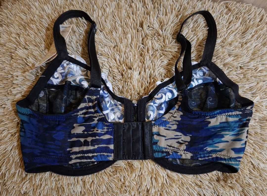 Whimsy by Lunaire Bra 36DD (Category: Undergarments & Loungewear) located in Rizal. Submitted by kline13 (Listing ID 1419696279, Image 2). Description: - Brand: Beautiful Whimsy by Lunaire - Size: 36DD - Design: Blue and teal patterned - Features: Adjustable black straps, hook-and-eye closure - Condition: Brand new with tag - Made in Thailand.