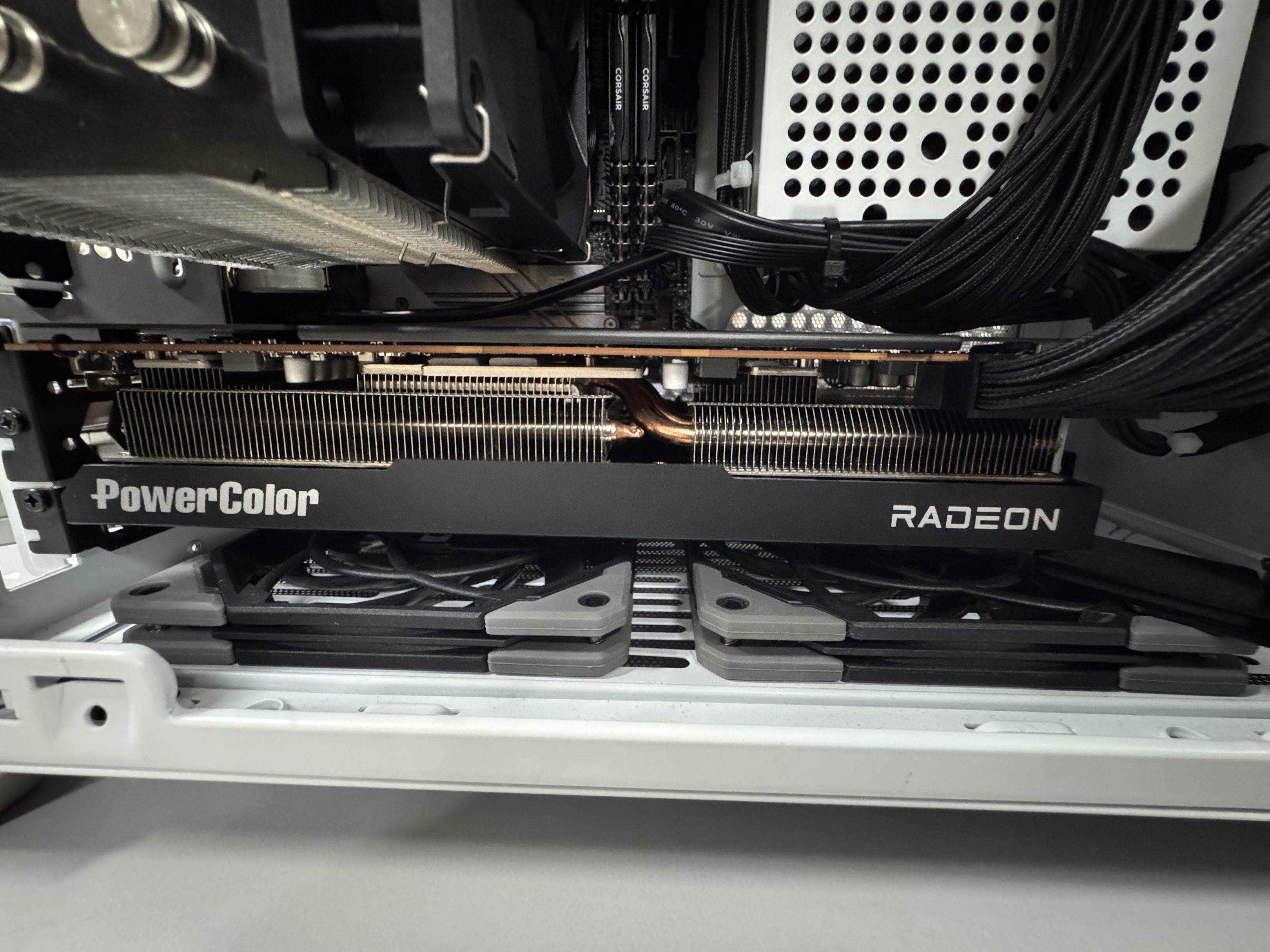 White Custom built ITX gaming pc65561095248899116