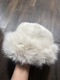 (Category: ) located in . Submitted by bloomatelier (Listing ID 1419770789, Image 1). Description: .