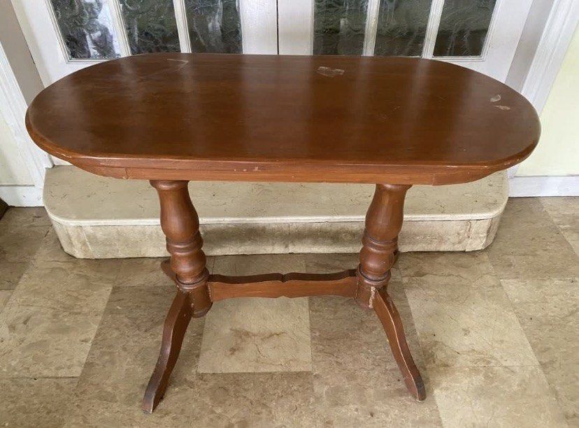 Wooden Oval Table (Category: Tables & Sets) located in Paranaque City. Submitted by bloo_berry (Listing ID 1419680954, Image 2). Description: Wooden Oval Table L36 x W17 x H27 inches Unknown wood Selling as is ₱4,850 SF c/o buyer NO RETURN NO EXCHANGE.