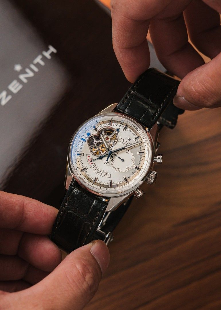 2013 Zenith El Primero Chronomaster Reserve de Marche (Box & Papers) (Category: Luxury Watches) located in Manila. Submitted by windsorfinery (Listing ID 1419948736, Image 1). Description: Zenith El Primero Chronomaster Power Reserve 03.2080.4021 2013 Automatic Stainless steel 42mm Sapphire Zenith strap Box: Yes Papers: Yes Others: Zenith booklet and timegrapher receipt. 1-Year Mechanical Warranty by Windsor Finery Co. Cash Price: ₱278,000 ✔️ Lay