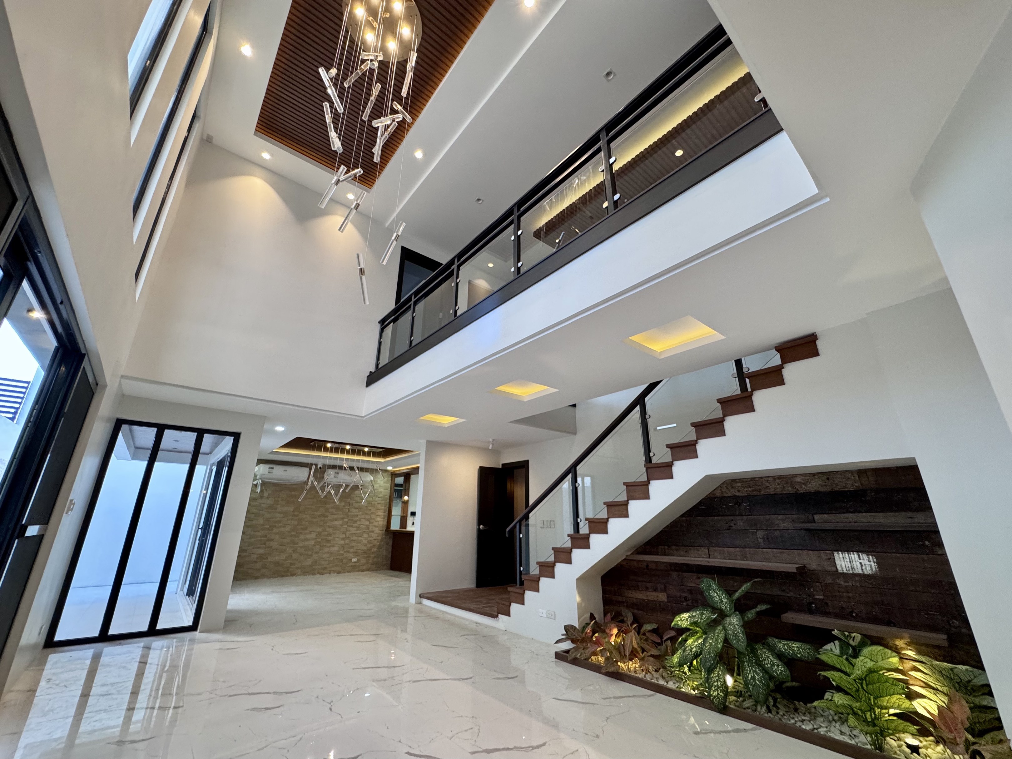 (Category: ) located in . Submitted by blesshomes.09178444676 (Listing ID 1419905592, Image 1). Description: .