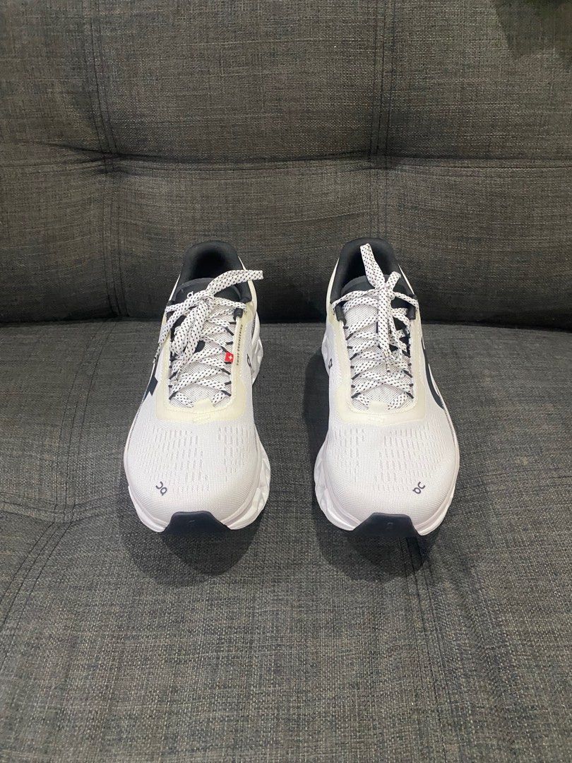 🇺🇸 White Cloud Monster 2 (Category: Sneakers) located in Manila. Submitted by pinkmoschino (Listing ID 1419880455, Image 3). Description: Size 8.5 .