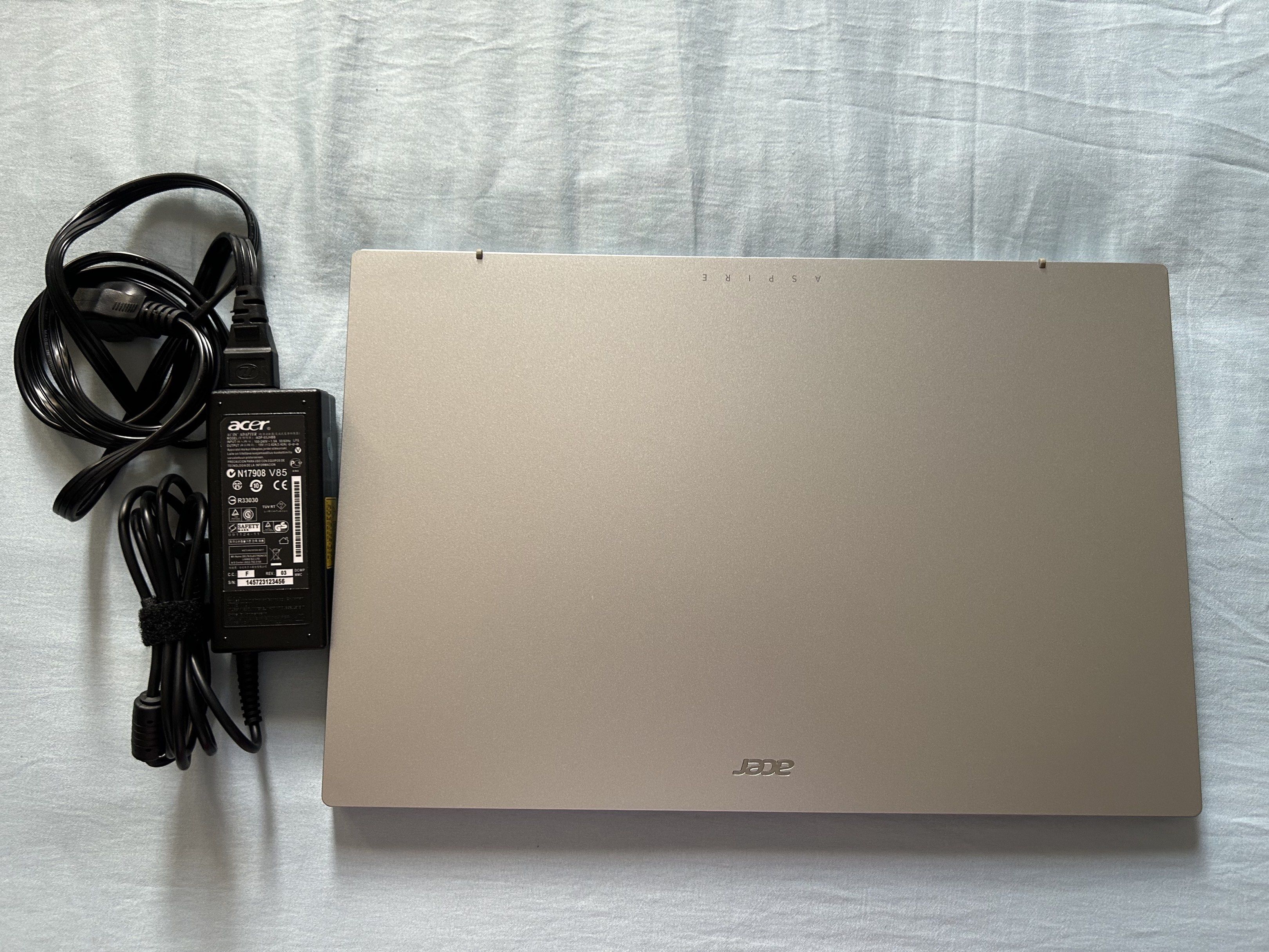 Acer Aspire 3 laptop (Category: Laptops & Notebooks) located in Marikina City. Submitted by more4lessph (Listing ID 1419923857, Image 1). Description: Specs: > AMD Ryzen 5 7520U with Radeon Graphics > 16GB RAM > 512GB SSD > 15.6” Display (touch screen) > Windows 11 (64-bit) Condition: > 100% working, smooth and fast > No issues on the screen/display INCLUSION: Charger and unit itself Selling Price: ₱22,000 (no to swap) Perfect for students, work 