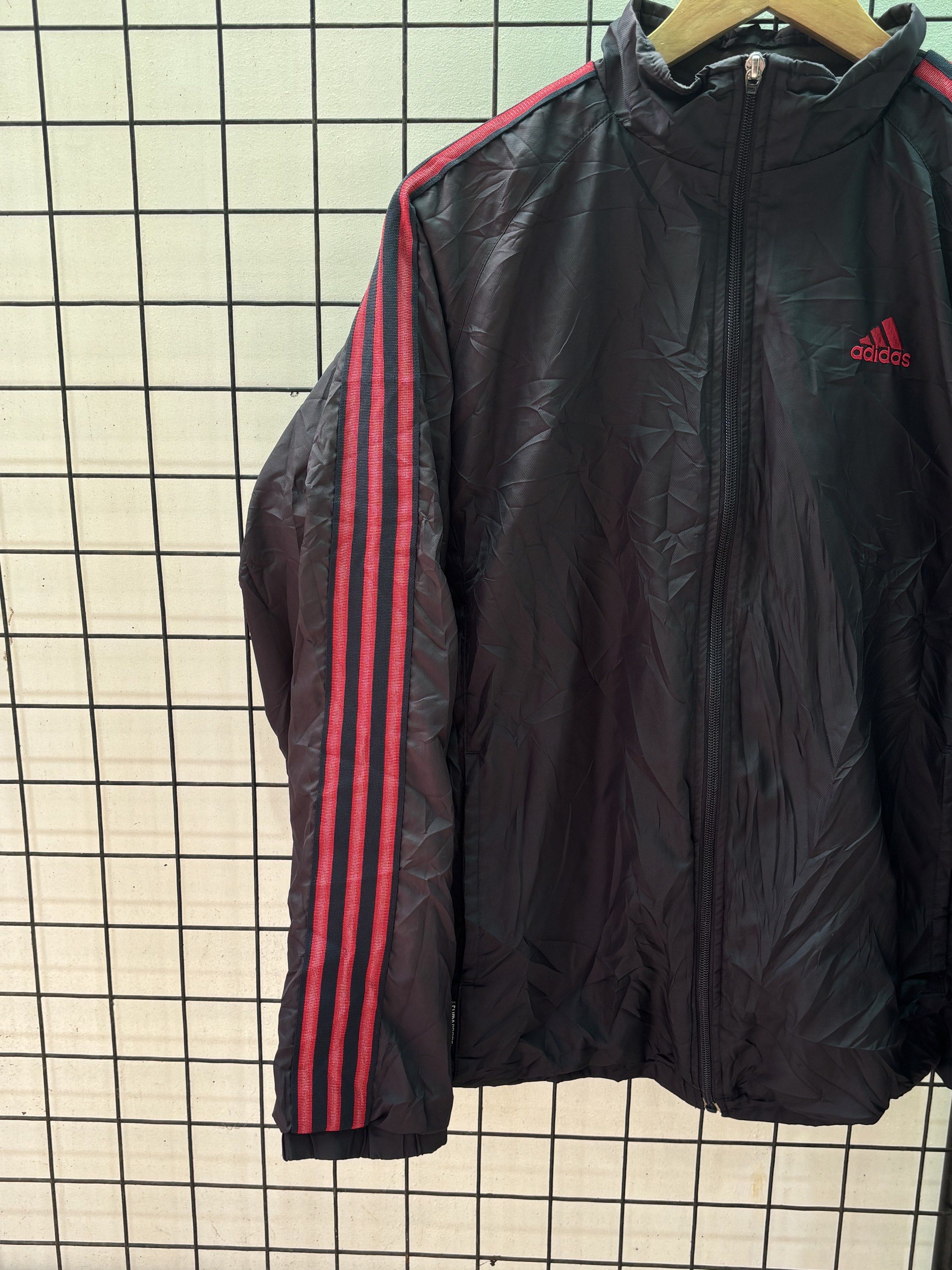 Adidas ClimaProof Windbreaker Jacket (Category: Coats, Jackets and Outerwear) located in Bulacan. Submitted by vckssn (Listing ID 1419862855, Image 3). Description: dimensions: 23 width 27 length best fit large-xl embroidery logo solid 3 lines side tape complete tags issue: medyo maluwag ribbings color rate: 9.5/10.