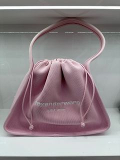 （分類：）位於 。 由 bk_luxury 提交（商品編號 1419875444，圖片 1）。簡介： 。