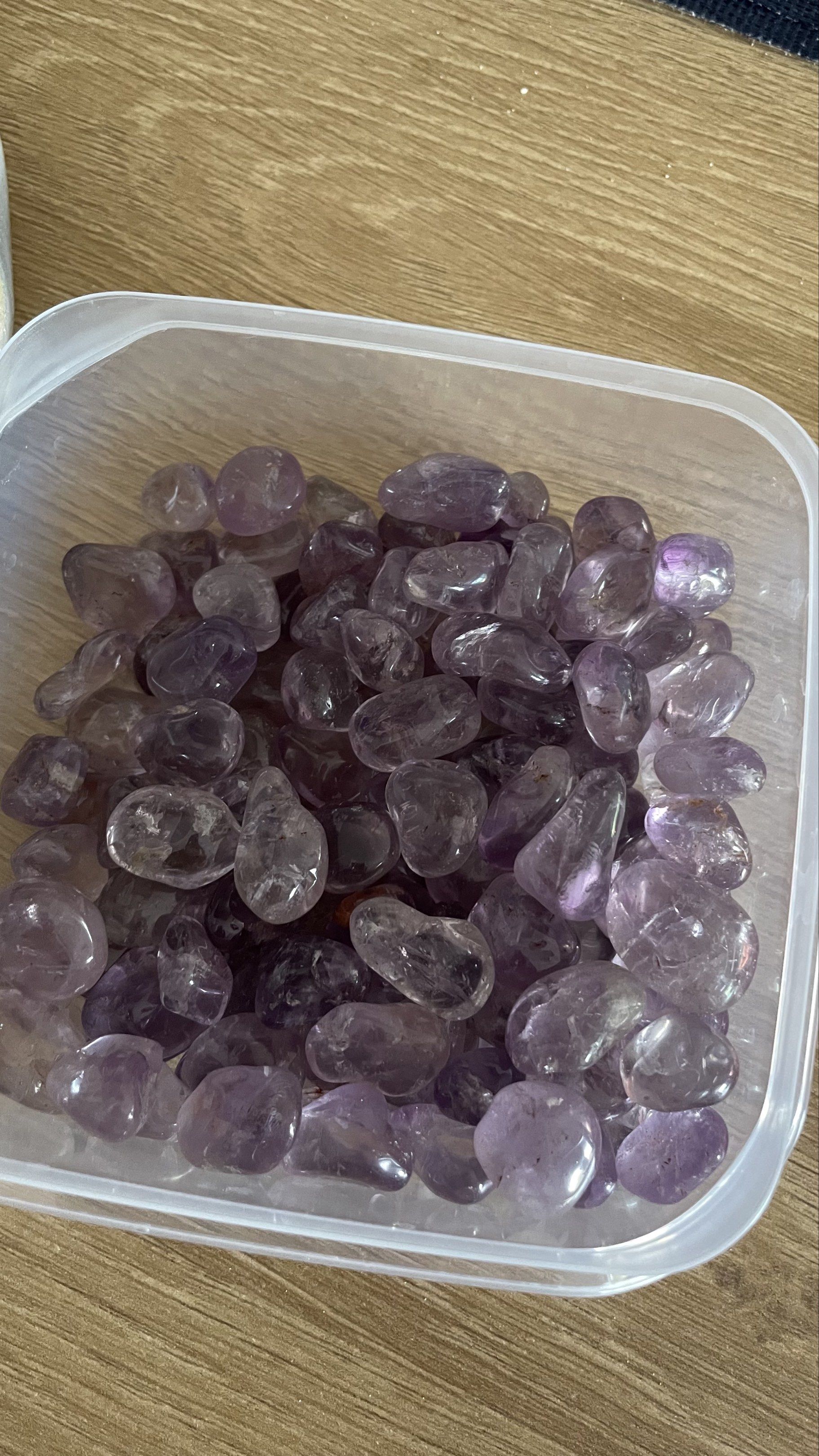 Amethyst Tumbled Stones (Category: Precious Stones) located in Cebu City. Submitted by jayejayejayejaye (Listing ID 1419802609, Image 2). Description: Brazilian Amethyst Tumbled Stones – Natural Crystal Authentic amethyst from Brazil with soft lavender to medium-purple tones. Smooth, polished, and perfect for crystal bowls, crafts, jewelry making, gifting, or spiritual use. Each piece is natural and unique with slight inclusions and color variati