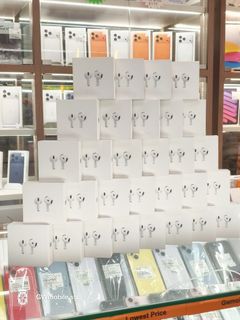 (Category: ) located in . Submitted by gwmobile.sg (Listing ID 1419879839, Image 1). Description: .