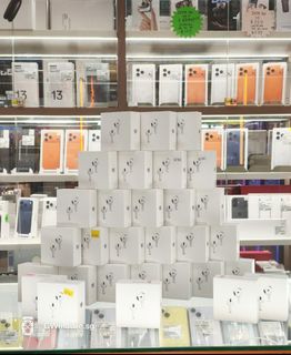(Category: ) located in . Submitted by gwmobile.sg (Listing ID 1419879632, Image 1). Description: .