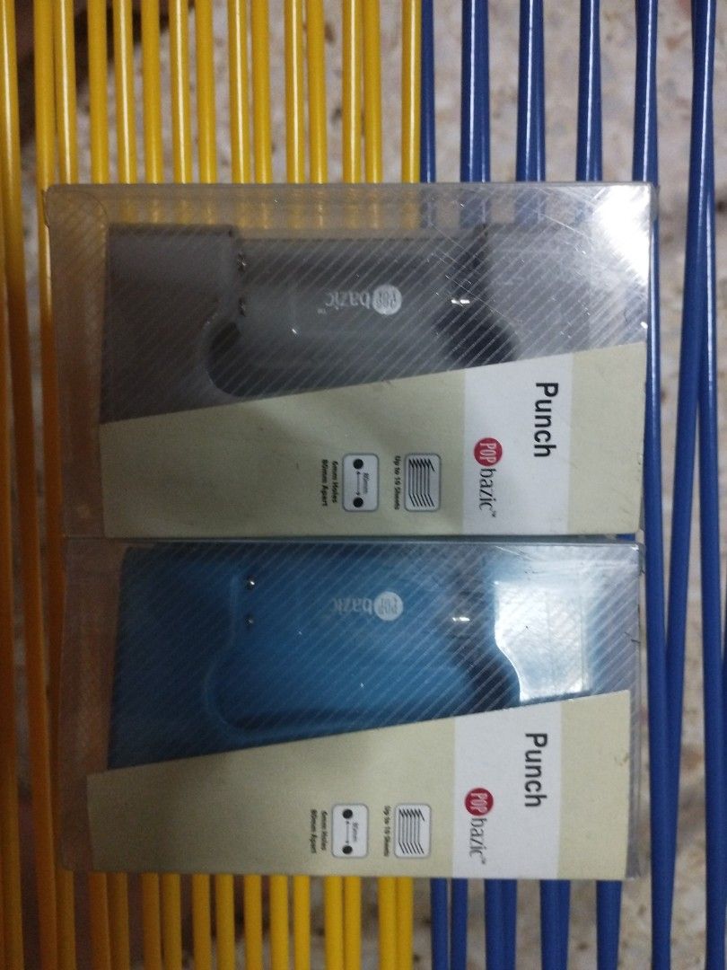 Basic Punch (Category: Craft Supplies & Tools) located in Singapore. Submitted by rongrong20 (Listing ID 1419920276, Image 1). Description: - New basic hole punches - Available in blue and grey - Punches up to 10 sheets at once - Ideal for office and school use 2 for $8.