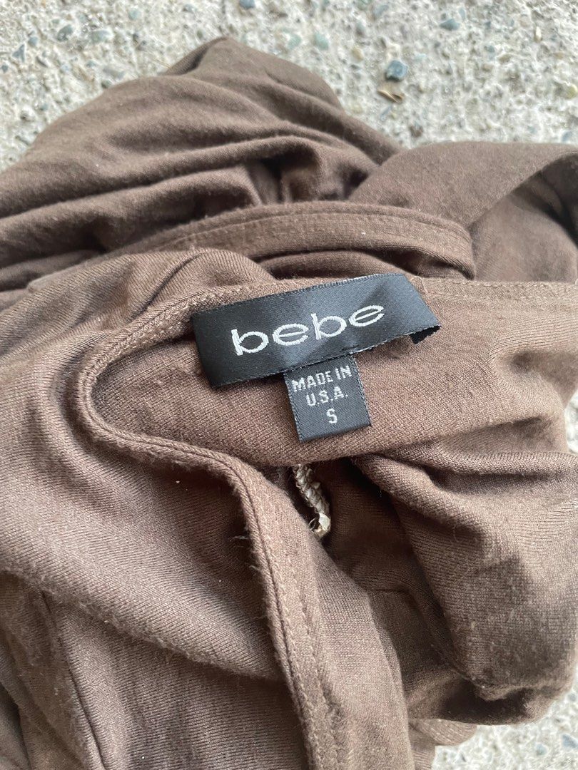 y2k Bebe Deep V-neck Body Hugging Halter Top (Category: Sleeveless) located in Manila. Submitted by sentinelya (Listing ID 1419883341, Image 3). Description: S-M.