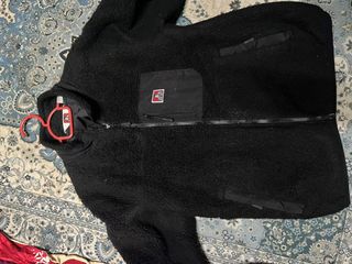 (Category: ) located in . Submitted by 0qqppm (Listing ID 1419963554, Image 1). Description: .