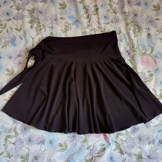 (Category: ) located in . Submitted by yippeepreloved (Listing ID 1419844460, Image 1). Description: .
