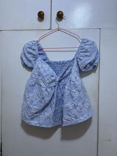 (Category: ) located in . Submitted by belleshoppe_ (Listing ID 1419876664, Image 1). Description: .