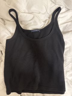 (Category: ) located in . Submitted by user1701921028 (Listing ID 1419944472, Image 1). Description: .