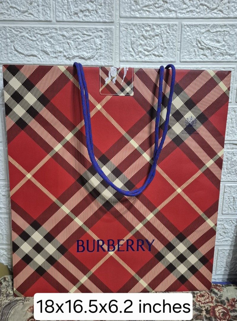 Burberry paperbag (latest) (Category: Luxury Accessories) located in Pasig City. Submitted by luxbox_acc (Listing ID 1419885206, Image 1). Description: big size.