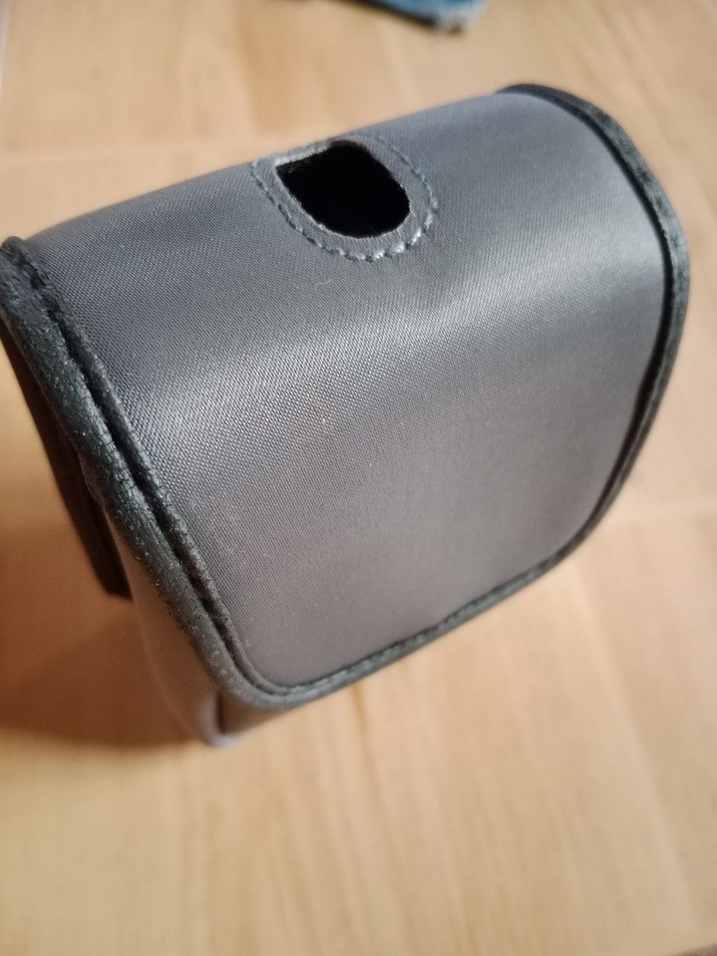 Canon ELPH camera case for sale (Category: Camera Bags & Carriers) located in Bulacan. Submitted by Shoppe.Ups (Listing ID 1419911767, Image 2). Description: what you see is what you get meetups: guiguinto plaridel bulacan - J&T *(Payment First) - LBC COP/COD *(payment first for shipping fee only) -toktok / lalamove *mop: via gcash pm for interested.