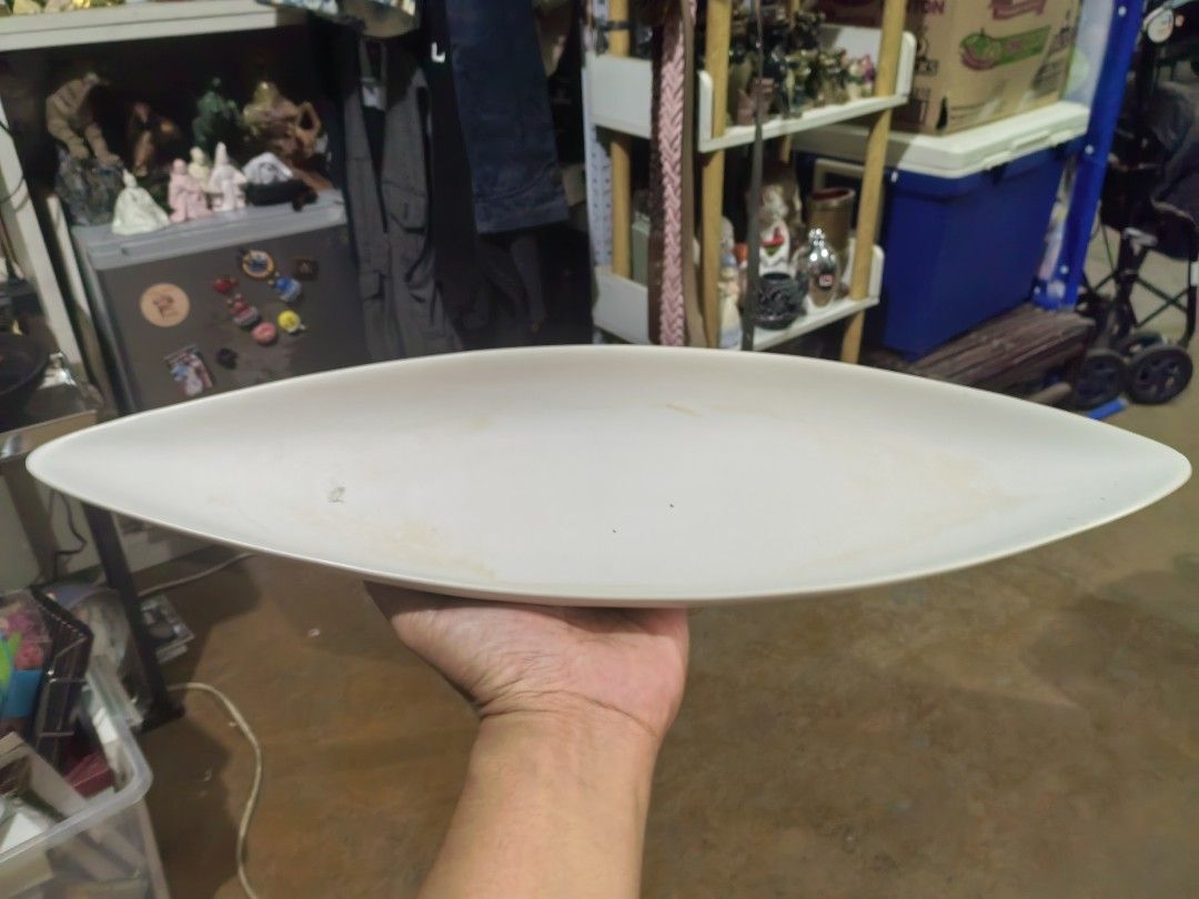 Ceramic Display Dish (Category: Other Kitchenware & Tableware) located in Cebu City. Submitted by dudes_villanueva (Listing ID 1419809027, Image 3). Description: Ceramic Display Dish Brand: WP Design 📌In excellent condition L17xW4.25xH1.75 in .