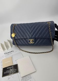 （分類：）位於 。 由 coco.vintage_chanel 提交（商品編號 1419886904，圖片 1）。簡介： 。