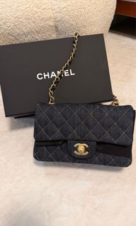 （分類：）位於 。 由 luxe.puffy 提交（商品編號 1418581545，圖片 1）。簡介： 。