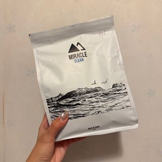 （分類：）位於 。 由 yuheayeon 提交（商品編號 1419956420，圖片 1）。簡介： 。