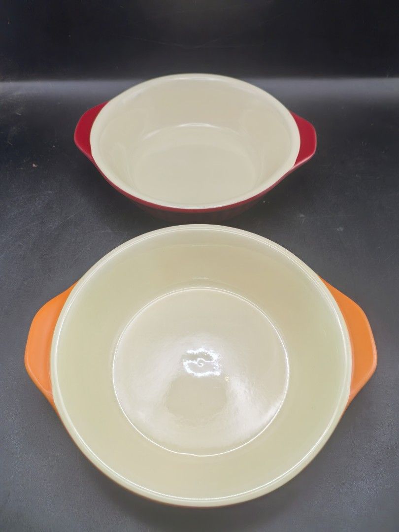 Deep Ceramic Dish - Pair (Category: Other Kitchenware & Tableware) located in Cebu City. Submitted by dudes_villanueva (Listing ID 1419791019, Image 1). Description: Deep Ceramic Dish - Pair 📌In excellent condition. Thick Ceramic Wall. 📌Oven safe. Diameter: 6 in Height: 1.5 .