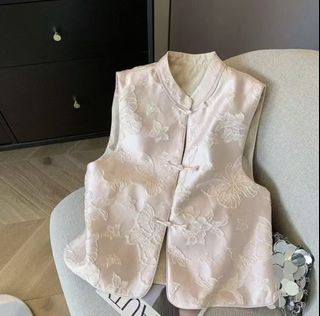 (Category: ) located in . Submitted by clothes96 (Listing ID 1419930948, Image 1). Description: .