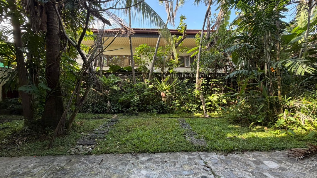 (Category: ) located in . Submitted by sparxrealestate (Listing ID 1419855231, Image 1). Description: .
