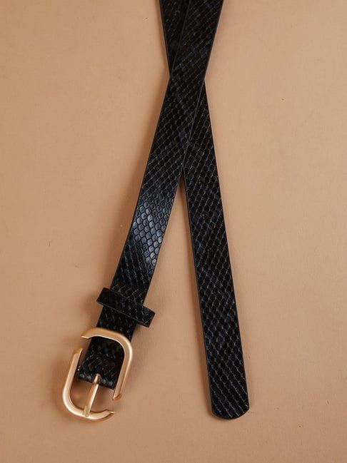 Ginger Black Snake Skin Belt (Category: Belts) located in Mandaluyong City. Submitted by splashfashion.ph (Listing ID 1419940575, Image 2). Description: - Brand new Ginger belt - Features a black snakeskin pattern - Gold-colored buckle - Thin belt design - Suitable for various outfits - Comes with original tag attached - Shown on a mannequin and worn for reference.