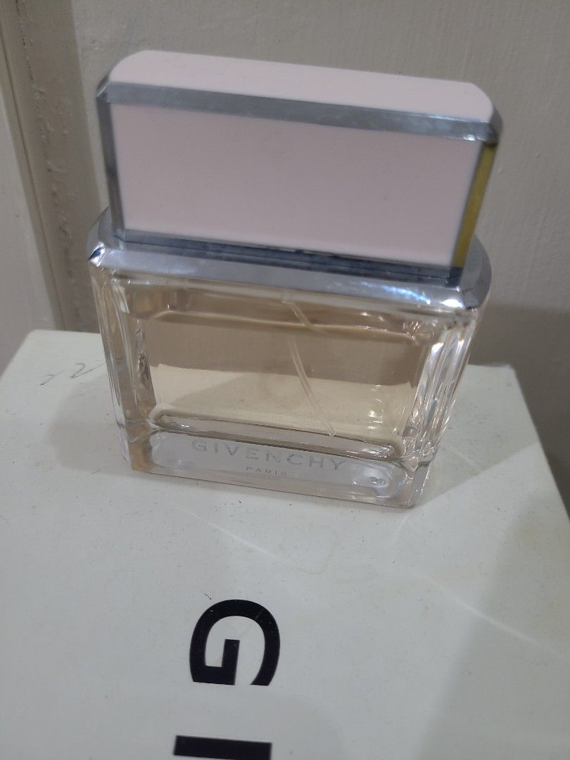 Givenchy perfume (Category: Fragrance & Deodorants) located in Manila. Submitted by flzoneeee (Listing ID 1419919121, Image 1). Description: givenchy perfume for womens.