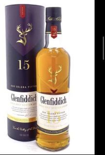 Glenfiddich 15 Year Old, Sherry Cask & Bourbon Cask & New Oak Cask, 40% whisky bottle