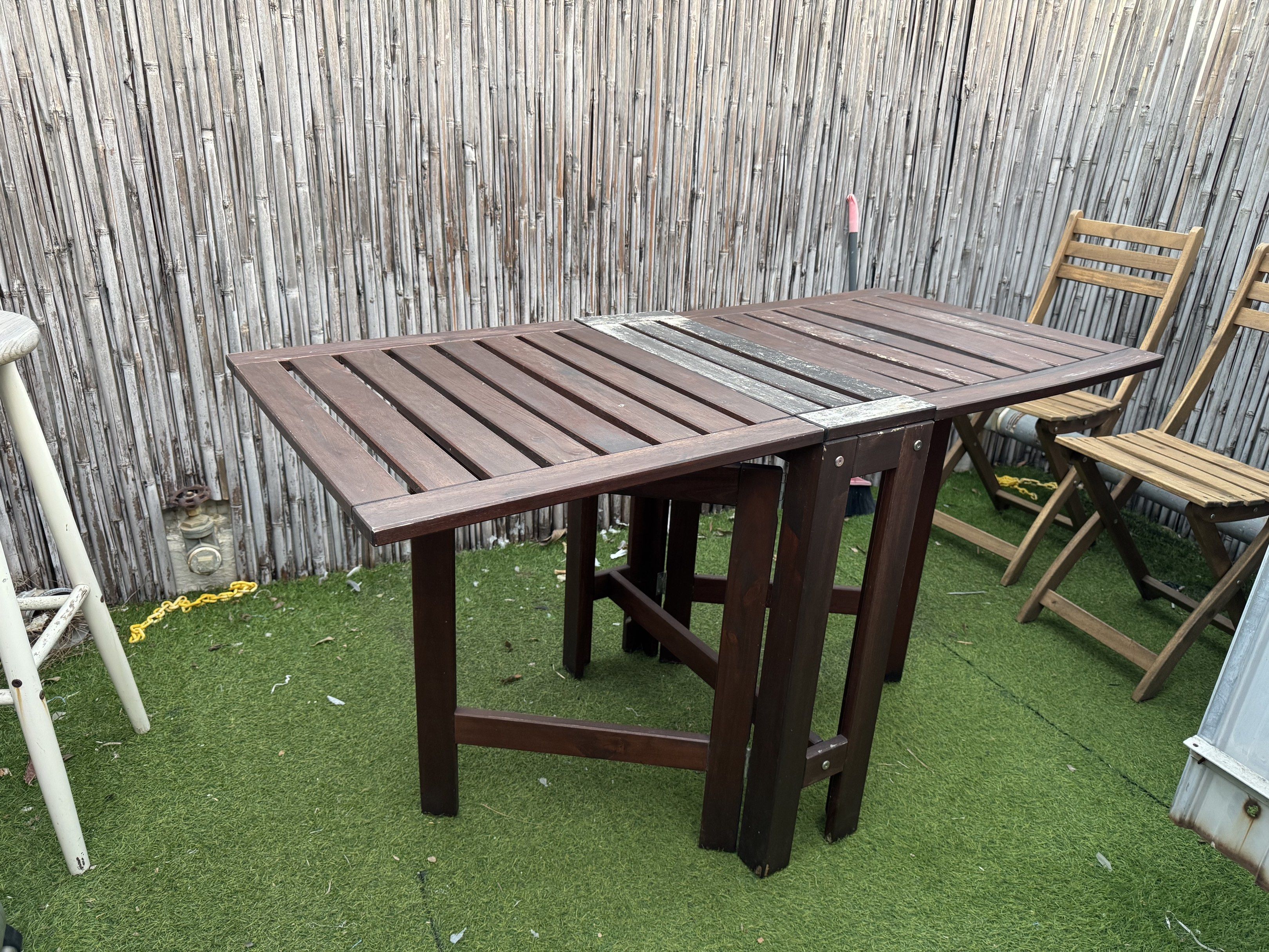 IKEA APPLARO Outdoor Wooden Folding Table 户外木摺枱, 傢俬＆家居, 戶外家具 - Carousell