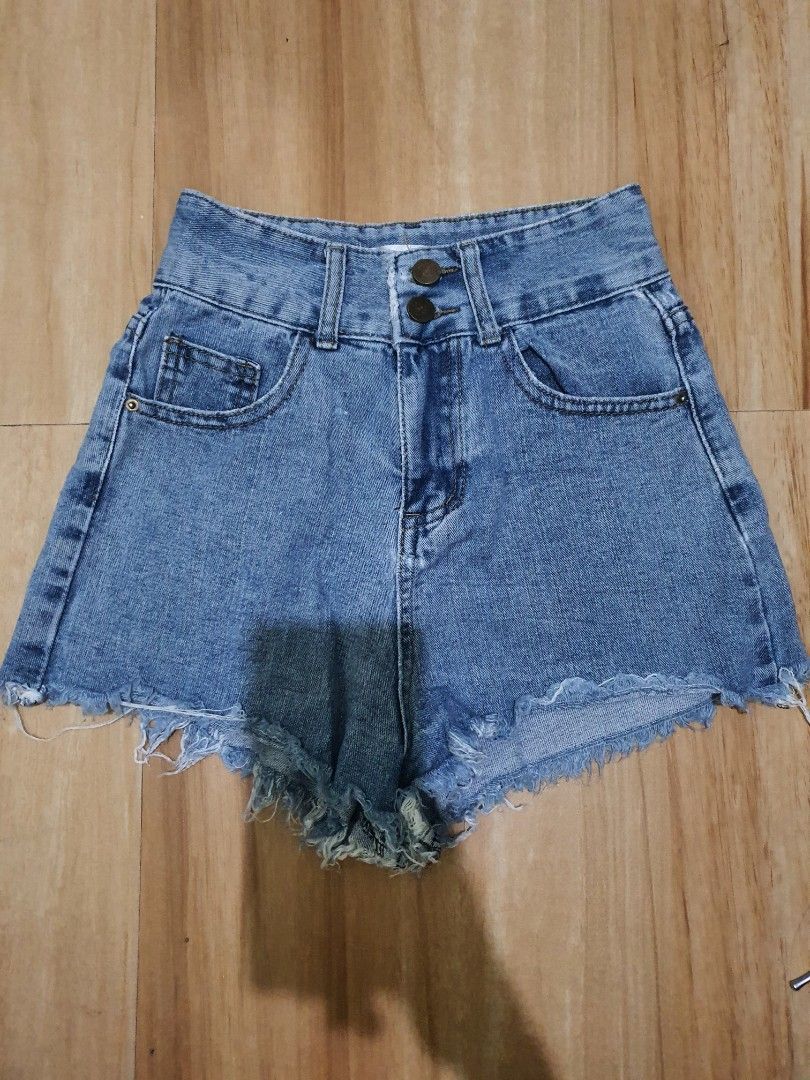 Lucky Double Denim Highwaist Short (Category: Shorts) located in Balanga. Submitted by ms.parkfilter (Listing ID 1419936350, Image 1). Description: - Lucky Double denim shorts - Light wash - High-waisted - Frayed hem - Size S (Size 22 |Length 12 inches) - Two front pockets - Two back pockets - Perfect for casual wear -No when worn .