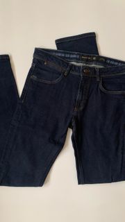 (Category: ) located in . Submitted by 017vic (Listing ID 1419813920, Image 1). Description: .