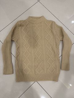 (Category: ) located in . Submitted by sukiepreloved (Listing ID 1419883033, Image 1). Description: .
