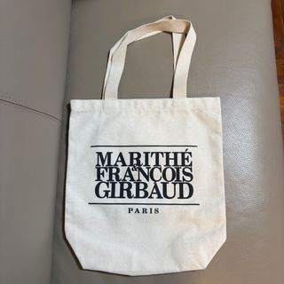 （分類：）位於 。 由 kllee_ 提交（商品編號 1419891414，圖片 1）。簡介： 。