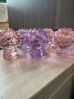 （分類：）位於 。 由 kenixester 提交（商品編號 1419787236，圖片 1）。簡介： 。