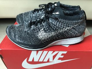 （分類：）位於 。 由 sneakerist 提交（商品編號 1419893926，圖片 1）。簡介： 。