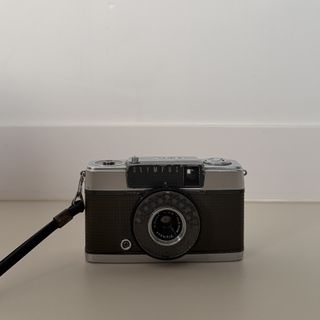 （分類：）位於 。 由 iliketobuyrandomshit 提交（商品編號 1419946678，圖片 1）。簡介： 。