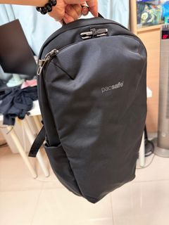 （分類：）位於 。 由 darkeva01 提交（商品編號 1419915791，圖片 1）。簡介： 。