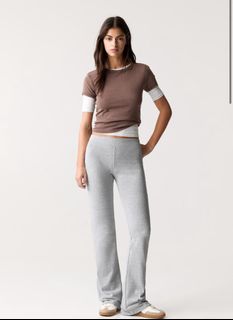 (Category: ) located in . Submitted by shop.declutter (Listing ID 1419923272, Image 1). Description: .