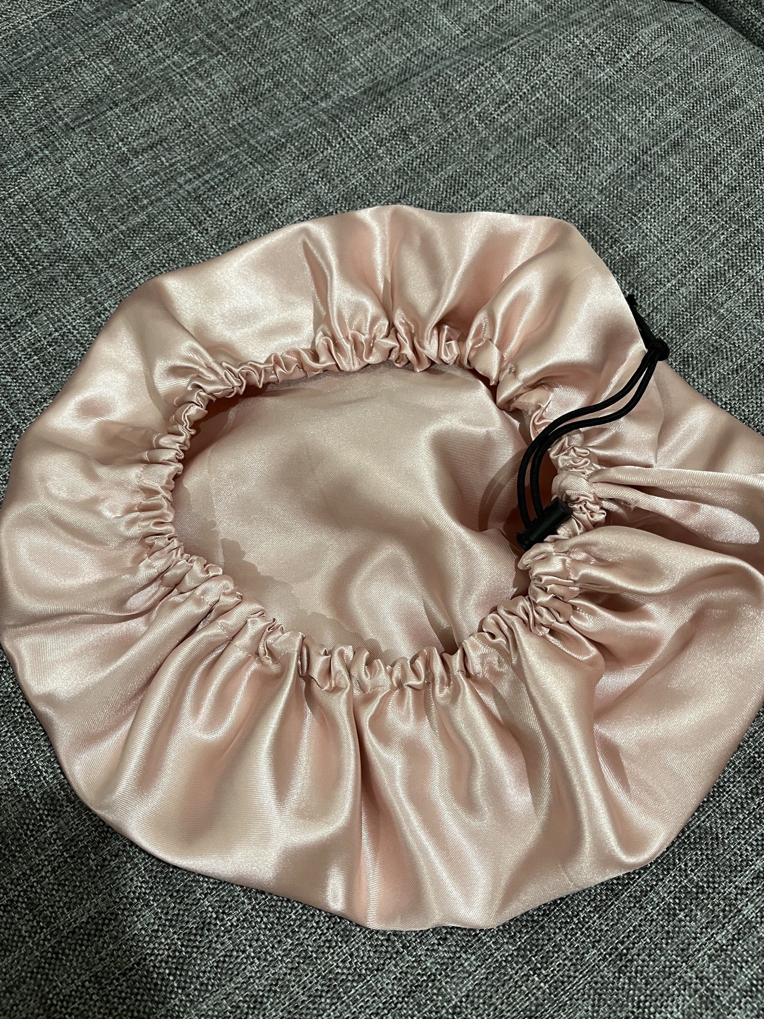Pink Satin Sleeping Cap Adjustable and Reversible (Category: Hair Accessories) located in Taguig. Submitted by dbrmf (Listing ID 1419944302, Image 1). Description: Loc: BGC.